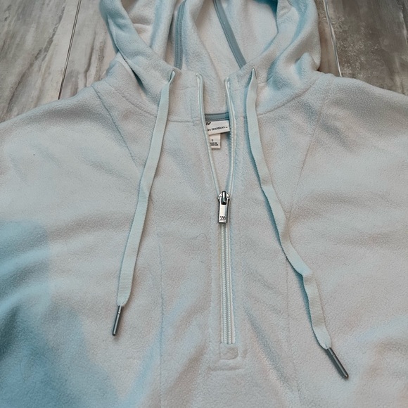ALL IN MOTION HOODED HALF ZIP - Picture 6 of 9